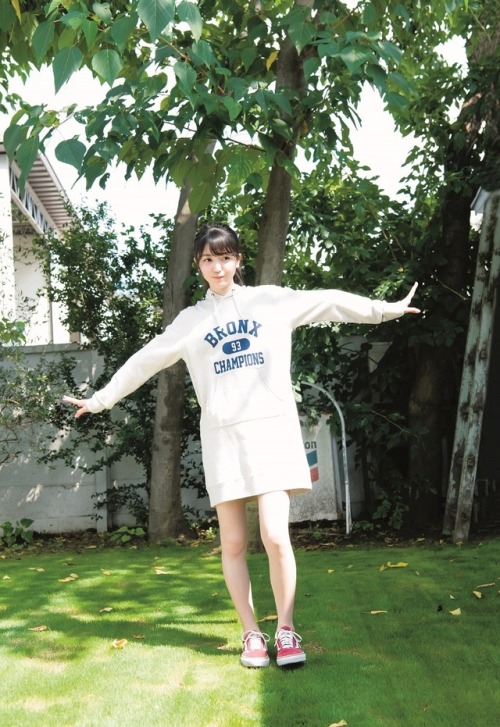 46pic: Shiori Kubo - YJ