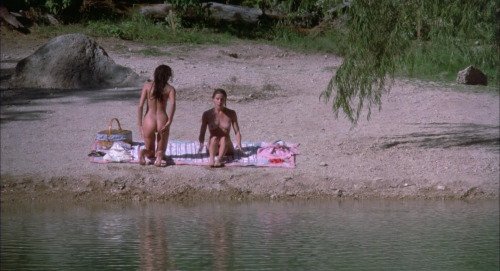 toplessbeachcelebs:  Jennifer Connelly (Actress) nude in “The Hot Spot“ (September 1990)