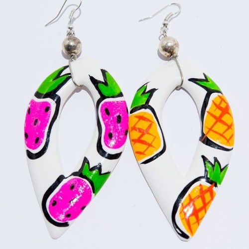 Feeling fruity!
Happy Friday!!!
#earrings #trixystarr #oneofakind