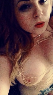 mirahxox:  New body chain \m/