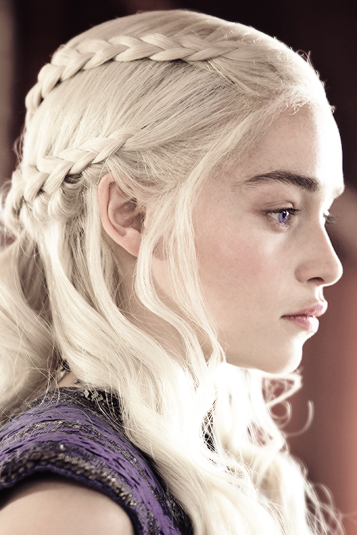 stormbornvalkyrie:  ♕ “Woman?” She chuckled. “Is that meant to insult me? I would return the slap, if I took you for a man.” Dany met his stare. “I am Daenerys Stormborn of House Targaryen, the Unburnt, Mother of Dragons, khaleesi to Drogo’s