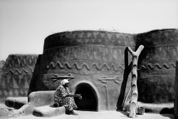 poetryconcrete:  Woman’s living quarters, photography by James Morris, in Tangasoko, Burkina Faso.