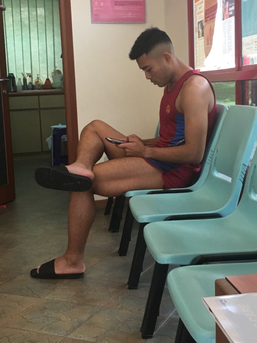 vincentblogs:Cutie spotted, fuck me sir Always