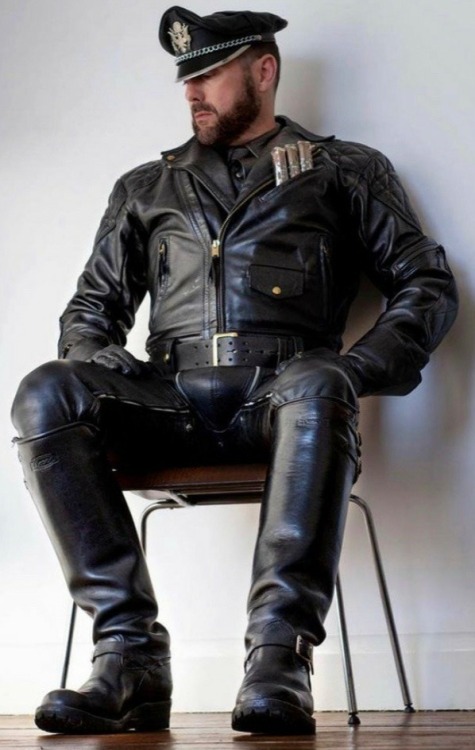 own-this-property: megabootman: Wesco Boss Boots. Very nice, SIR. Gladly serve them, SIR