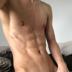 blowdick: If only this wasn’t cropped 👀