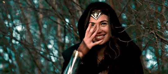 DCUGIFS