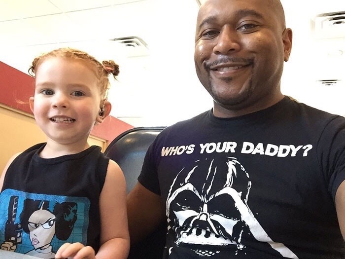 la-anarchy:  southernsideofme:  Fathers that will make you smile  Can’t wait to