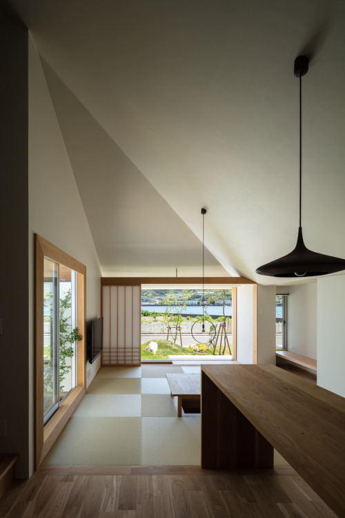 jp-arch: TENK // 鳴門の家 // 徳島県鳴門市 // 写真 : 笹倉洋平