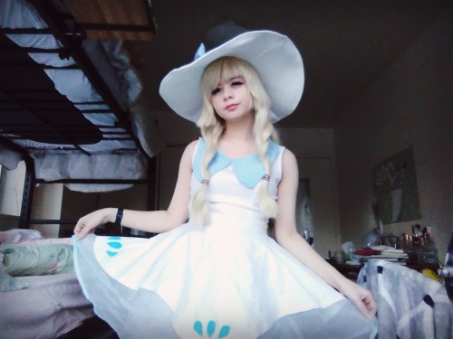 meivix:Lillie is ready for katsucon next friday! 