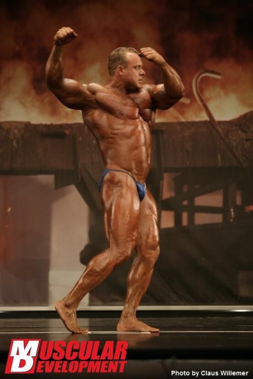 muscleaddictza:  Oleg Emelyanov.