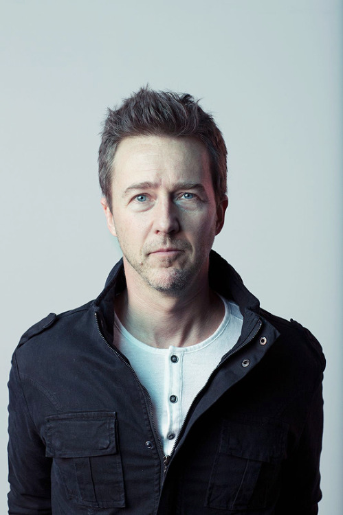 affleckben:  Edward Norton for Malibu Magazine. 