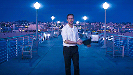 aliciavikander:♫ A bit of madness is keyTo give us new colors to see ♫La La Land (2016) dir. Damien 
