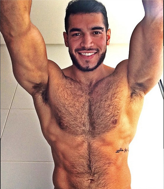 kolmalevolo:  Javier Castillo 