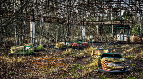 hahamagartconnect:  ABANDONED AMUSEMENT PARKS I cannot stop surfing through these haunting Francesco