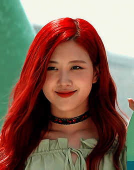 roseiys:180721 rosé at sprite’s water bomb festivals