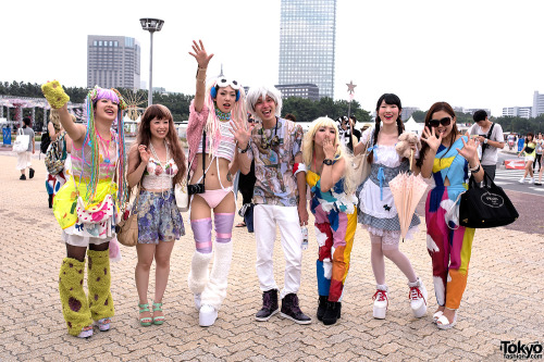 A few of the outfits that fans were wearing at Lady Gaga&rsquo;s Tokyo artRAVE concert. We produced 