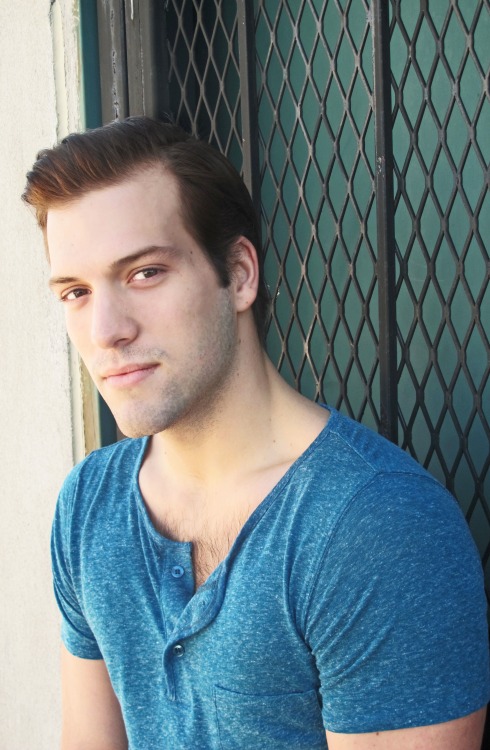 taytaymore:  gimmemytony:  new headshots :)  You are too beautiful 