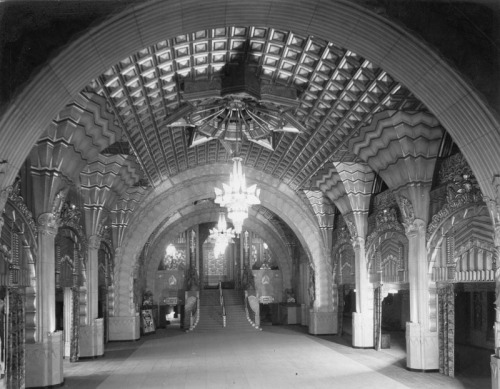 lasirenadulce: Art Deco Pantages Theater Los Angeles California 1930’s