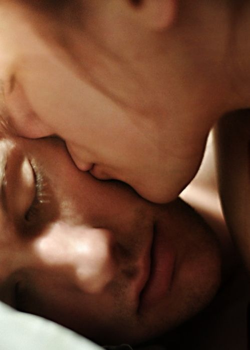 kiwidinok-breeze: Intimacy