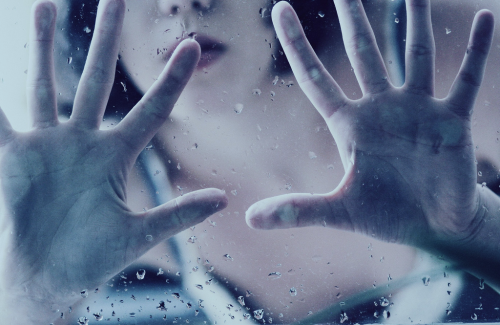 glowaholic:   ☯☾ glow/dark/pale 