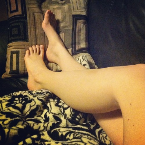 #barefoot #feet #footfetish #baretoes