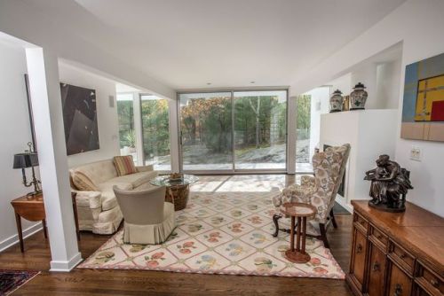 $1,350,000/2 brNew Canaan, CT