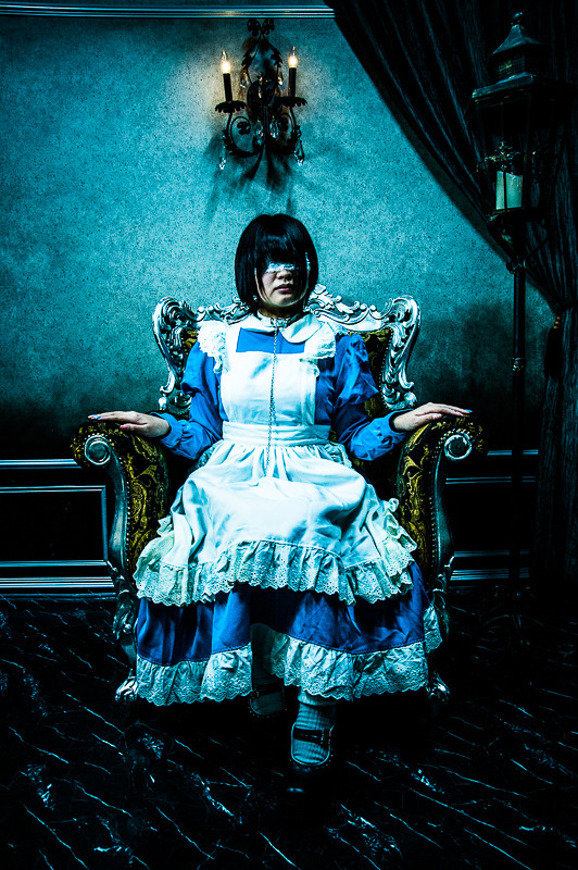 bobbedfetish:  「地下室に溶ける君の声」 Part.1 モデル：Akuさん（@paranoid_clown）#写真好きな人と繋がりたい