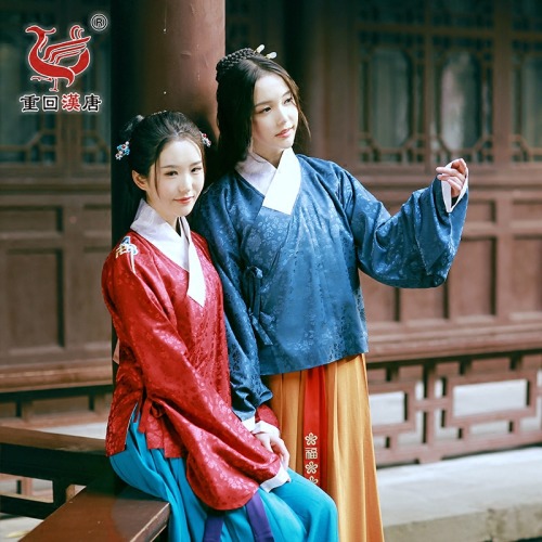 traditional chinese hanfu | ming dynasty fashion 明袄 | 重回汉唐