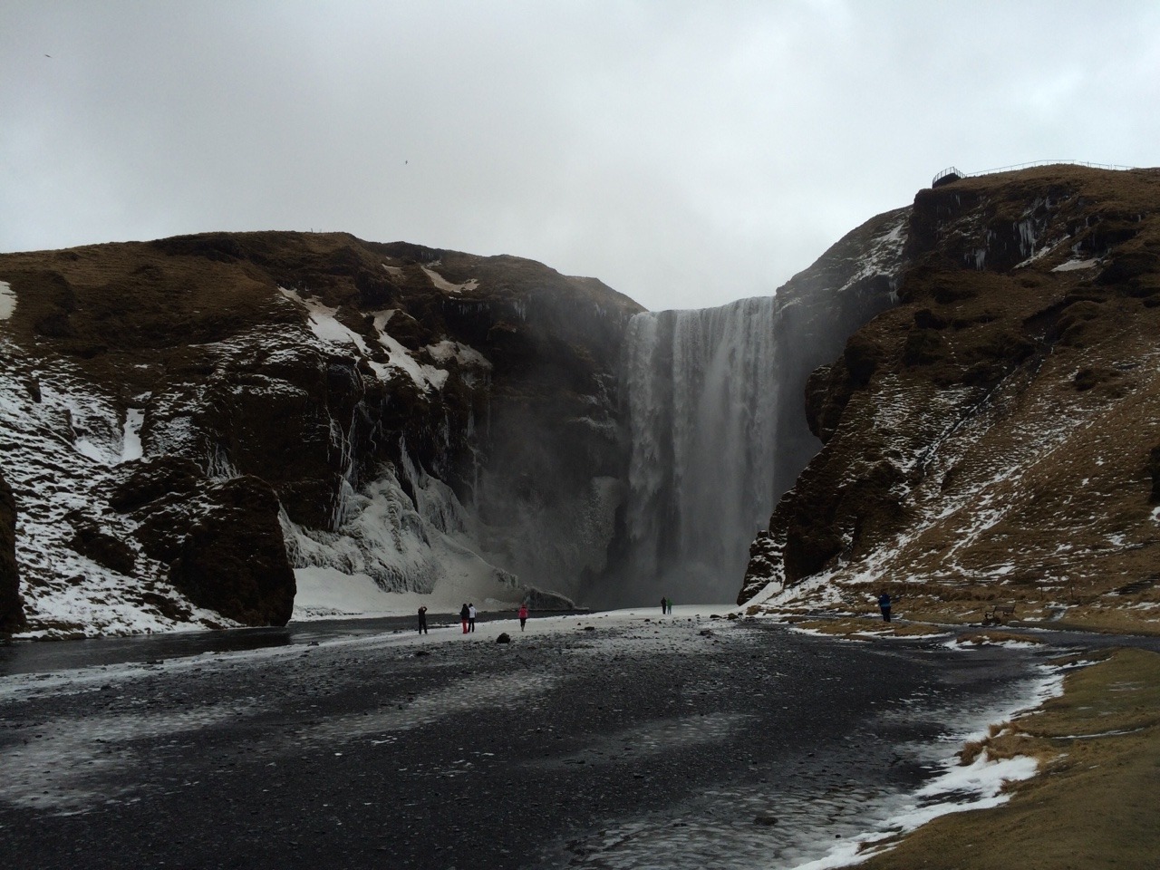 eleanqr:iceland isnt real part 2