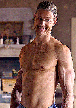 Tom Hopper As Charlie Fletcherin LOVE IN THE VILLA (2022)dir. Mark Steven Johnson