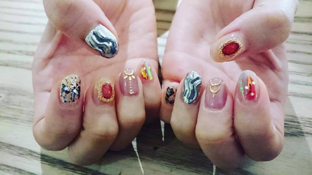 The Beach By Glanz 矢場町 栄のネイル マツエク 更新サボっていましたw Nail Nailstagram Nailart ネイル