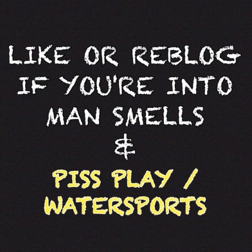 sneakersniff75: smellspissandmore:I love man smells and I’m a total pig for piss. y’a rien de meille