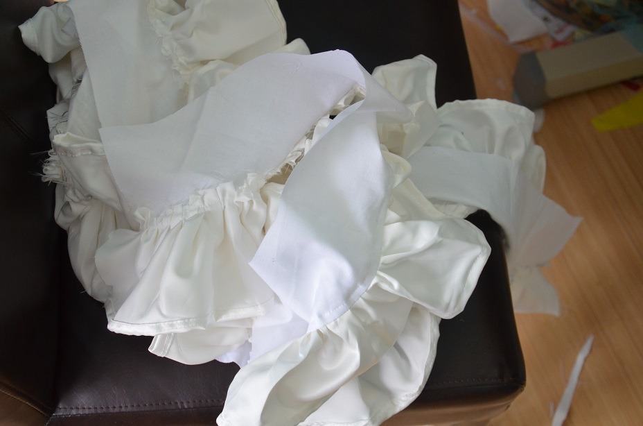 doxiequeen1:  My fabric arrived so I made a dress. The blouse is satin with an overlay
