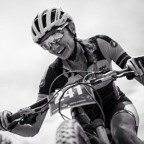 dfitzger: By castellicycling: @kjarchow charging at the Eagle Outside Festival. Photo via @angelking