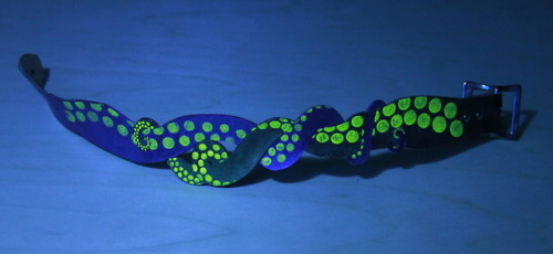 Glow-in-the-dark Tentacle Collar! This Project Has Been Sitting On My Back Burner For Way Too Long, Its