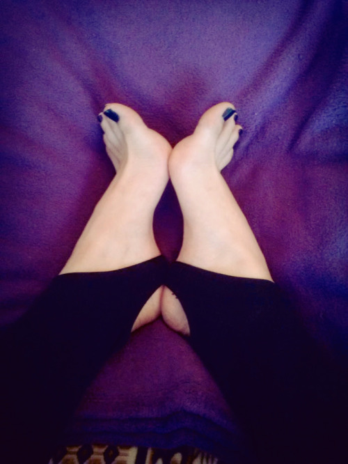 feetheaven: My beautiful feet.