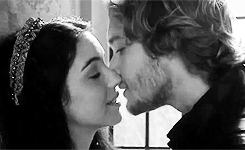 reigndaily:  All emotional Frary’ moments…