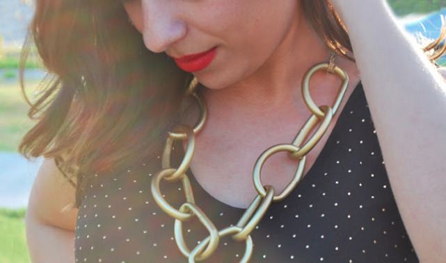 Oh yeah, this gorgeous necklace is totally DIY. Get the tutorial.