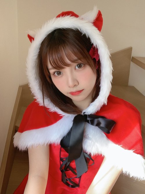 twitter.com/Liyu0109|@Liyu0109: ネコサンタLiyuu来た:apple:メリクリスマス:christmas_tree: (Liyuu from Twitt