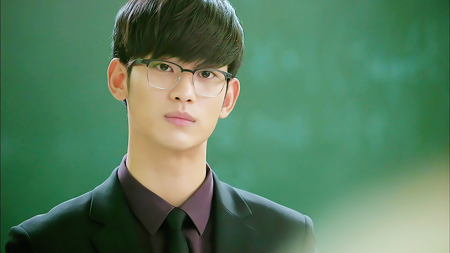 handsomescorner:  Once more professor Do Min Joon~ &lt;credits to charm for