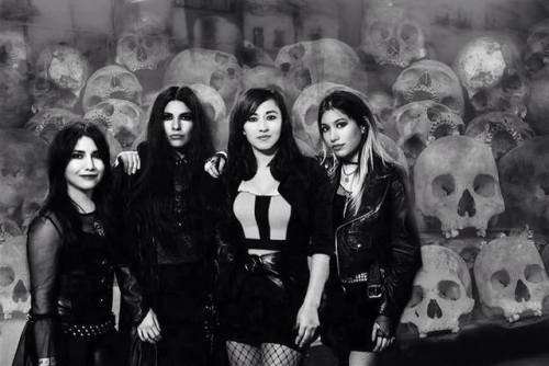 latinxgoticx: All-woman Peruvian goth band La Reina de los Condenados. They have a very dark and dra