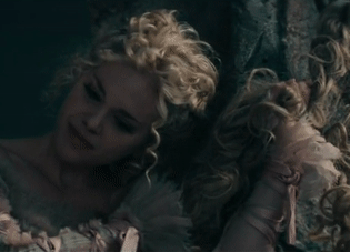 gertrudedats:Into the Woods (2014)