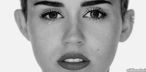 Miley | via Tumblr on We Heart It. https://weheartit.com/entry/77697868/via/Meliiindaa_