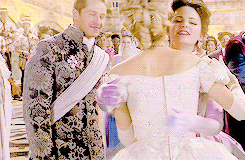  Snow White + Other Princesses 