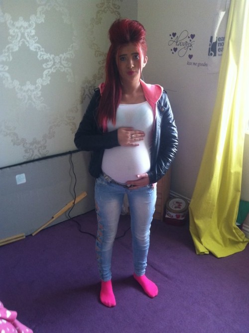 Sex noleon75:  Selection of sexy pregnant Chavs pictures