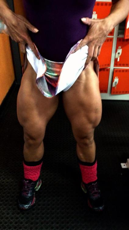 scitechfitness:  loveoffemalemuscle:  Angelica Teodoro  Yes.