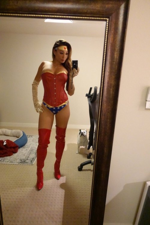 Porn love-cosplaygirls:  Wonder Woman by Miko photos