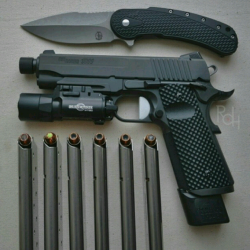 tactical-tacos:  gunnyriv:  The photo belongs