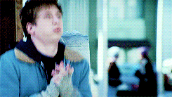  Shameless » But at Last Came a Knock (1x9) 
