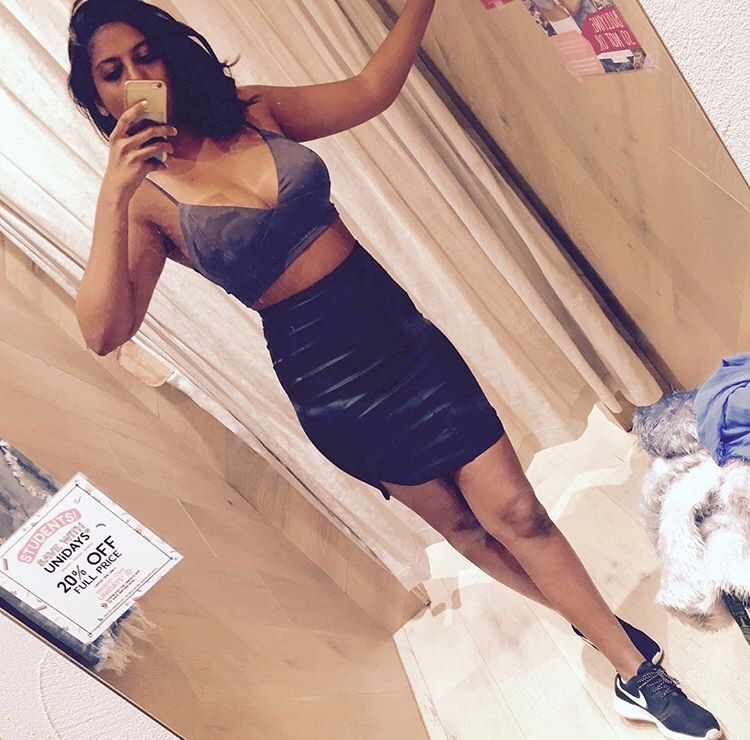 vandisaaraku:  sggirls123:  Sexy SG Indian  Big boobby